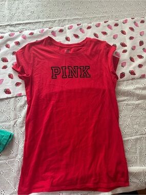 PINK Victoria's Secret Red Logo Short Sleeve Tee